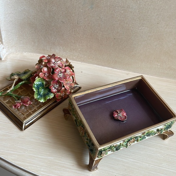 JAY STRONGWATER GERANIUM FLOWER JEWELRY BOX LIMITED EDITION - Picture 8 of 8